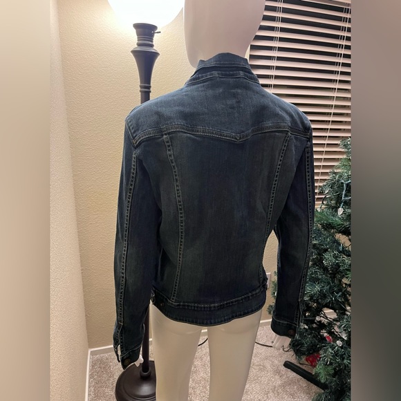 Levi Strauss & Co. Jean jacket size XL - Picture 7 of 9
